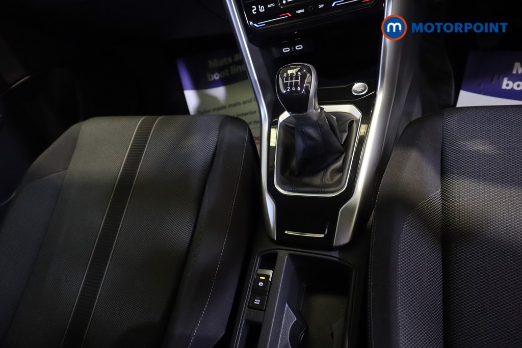 Volkswagen T-Roc Match Manual Petrol SUV - Stock Number (1562172) - 6th supplementary image