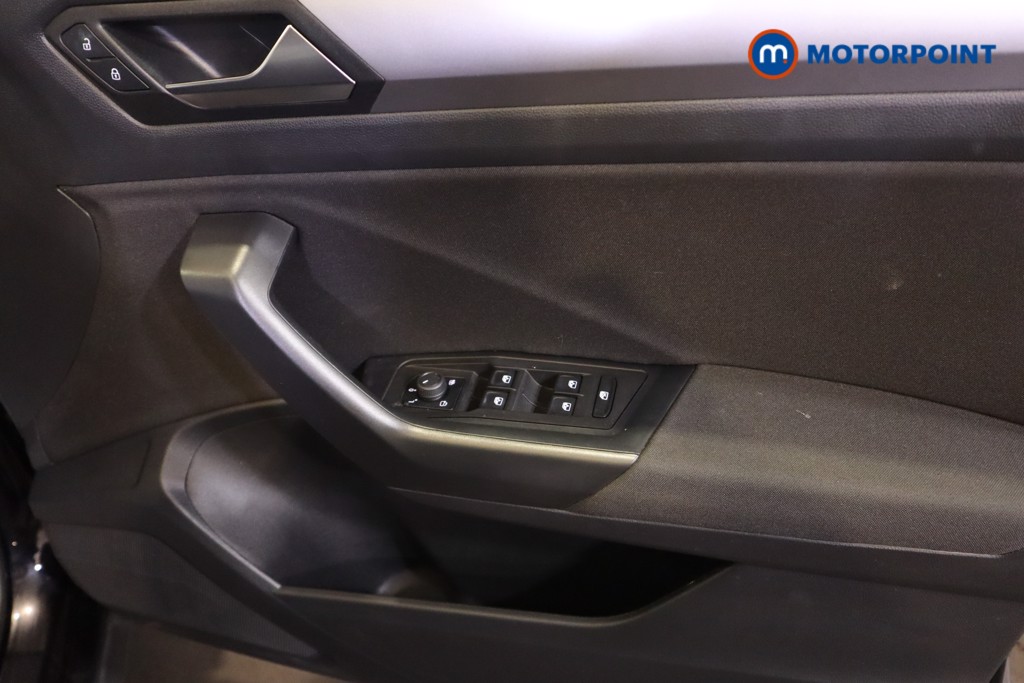 Volkswagen T-Roc Match Manual Petrol SUV - Stock Number (1562172) - 7th supplementary image
