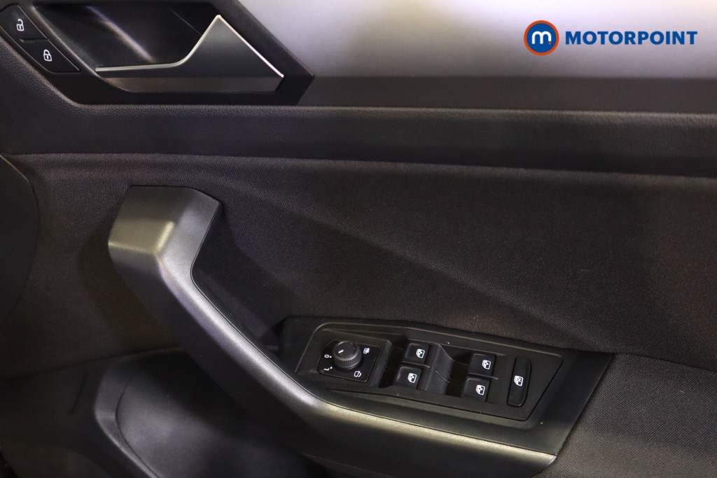 Volkswagen T-Roc Match Manual Petrol SUV - Stock Number (1562172) - 8th supplementary image