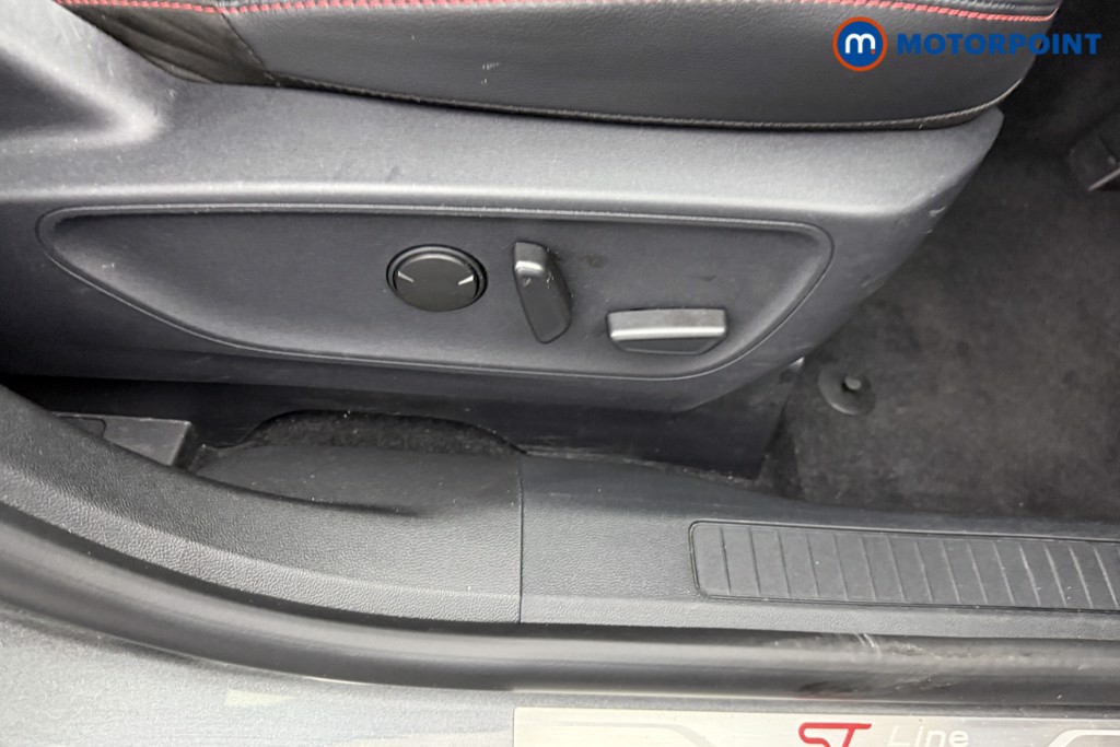 Ford Kuga St-Line X Automatic Petrol Plug-In Hybrid SUV - Stock Number (1562305) - 19th supplementary image