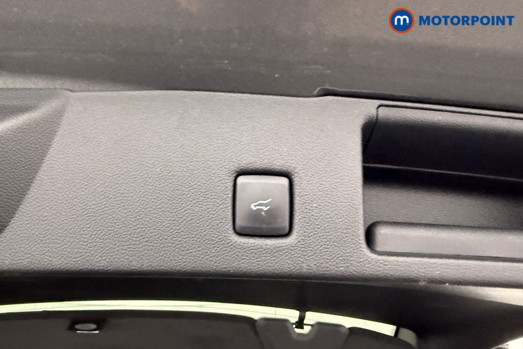 Ford Kuga St-Line X Automatic Petrol Plug-In Hybrid SUV - Stock Number (1562305) - 26th supplementary image