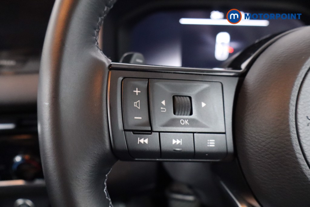 Nissan Qashqai N-Connecta Automatic Petrol SUV - Stock Number (1562340) - 7th supplementary image