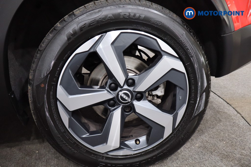Nissan Qashqai N-Connecta Automatic Petrol SUV - Stock Number (1562340) - 12th supplementary image