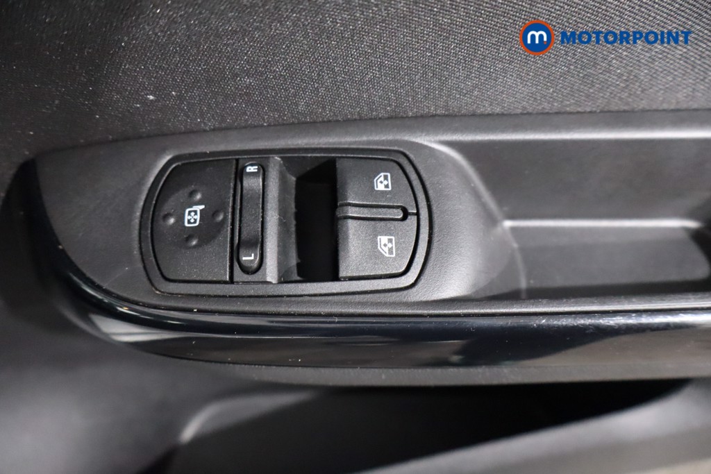 Vauxhall Corsa Sri Nav Manual Petrol Hatchback - Stock Number (1562526) - 20th supplementary image