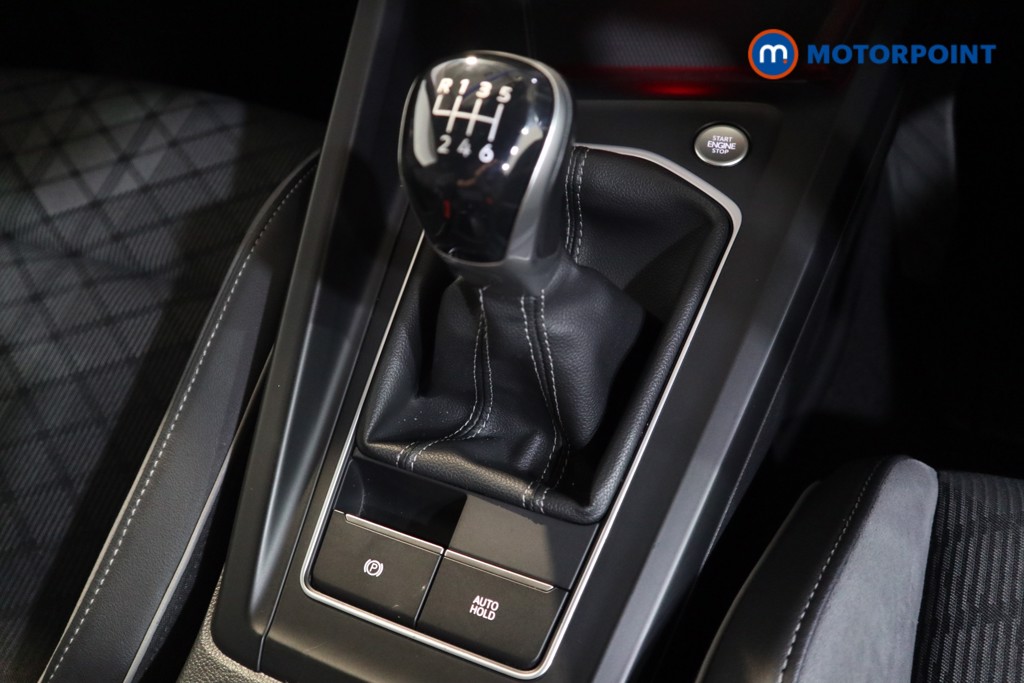 Volkswagen Golf R-Line Manual Petrol Hatchback - Stock Number (1562538) - 8th supplementary image