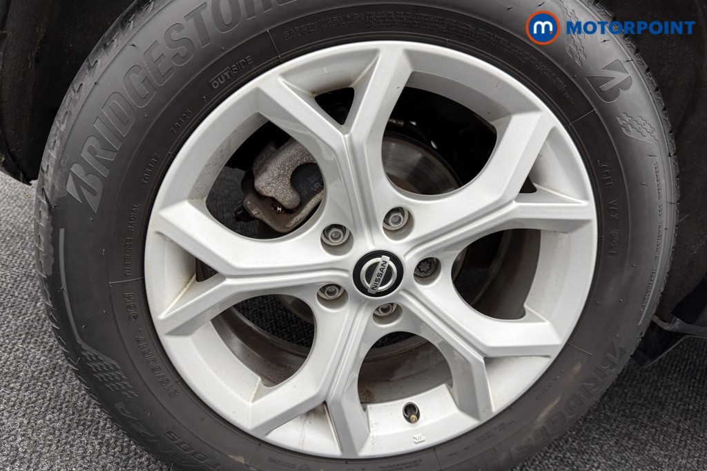 Nissan Juke N-Connecta Automatic Petrol SUV - Stock Number (1562822) - 30th supplementary image