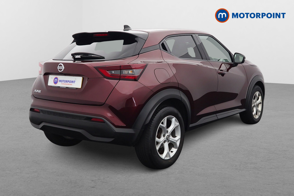 Nissan Juke N-Connecta Automatic Petrol SUV - Stock Number (1562822) - Drivers side rear corner