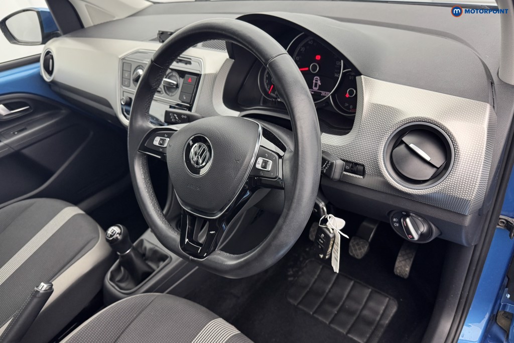 Volkswagen UP High Up Manual Petrol Hatchback - Stock Number (1562826) - 7th supplementary image