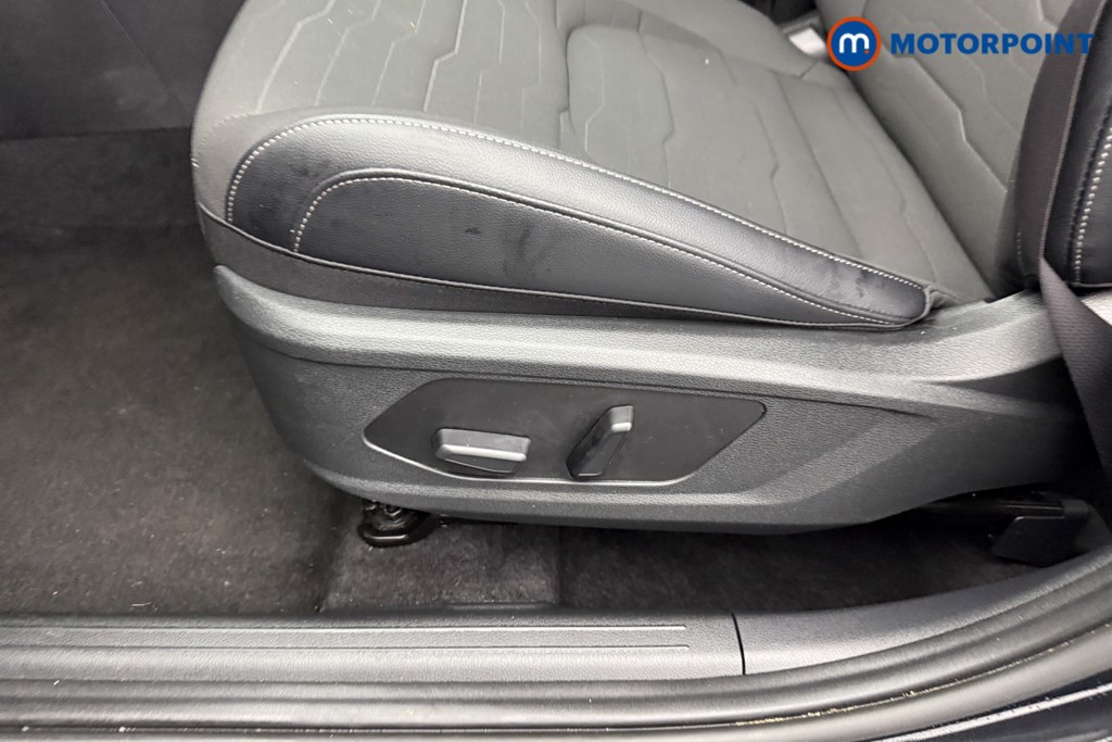 KIA Sportage 3 Automatic Petrol-Electric Hybrid SUV - Stock Number (1562837) - 27th supplementary image