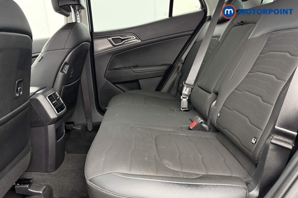 KIA Sportage 3 Automatic Petrol-Electric Hybrid SUV - Stock Number (1562837) - 28th supplementary image