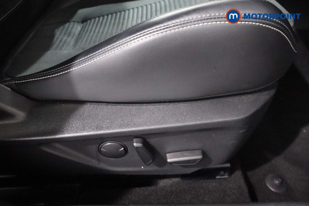 Ford Focus ST Manual Petrol Hatchback - Stock Number (1562956) - 22nd supplementary image