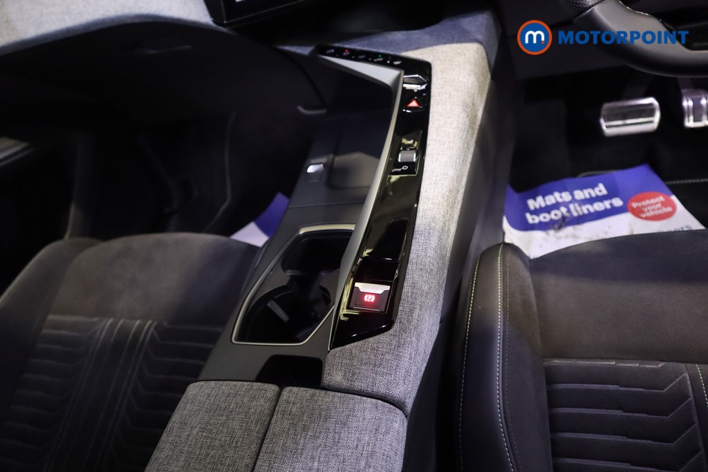 Peugeot 3008 GT Automatic Petrol-Electric Hybrid SUV - Stock Number (1563176) - 6th supplementary image
