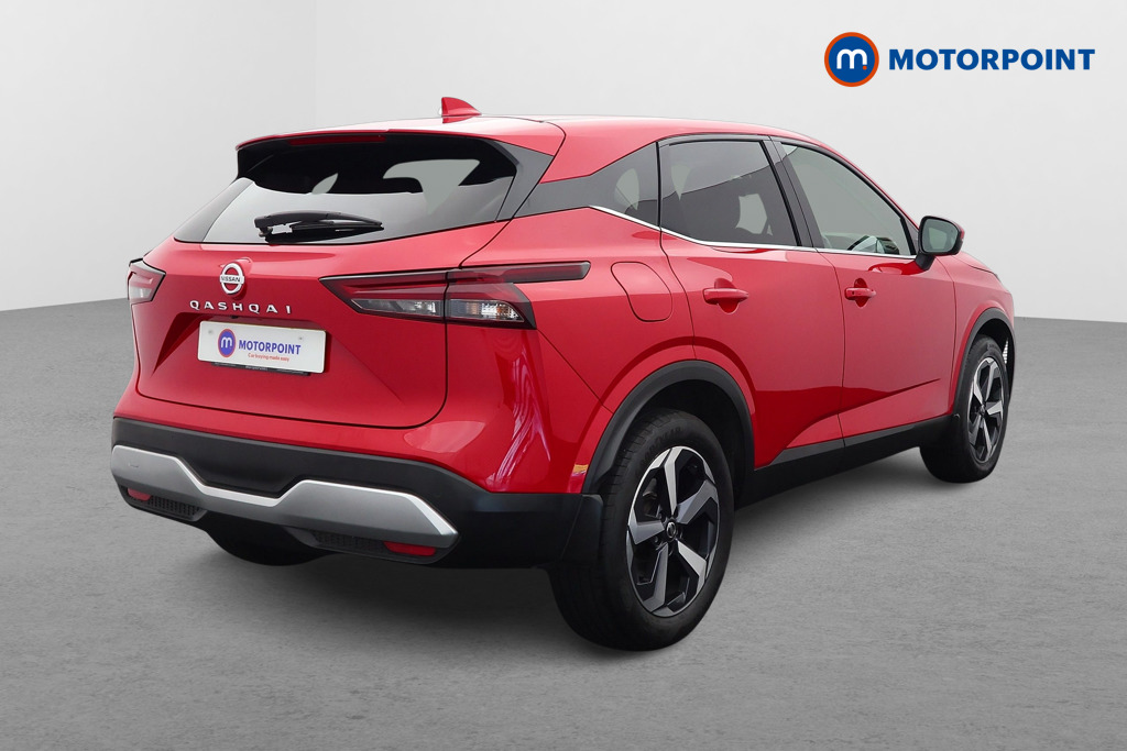 Nissan Qashqai N-Connecta Manual Petrol SUV - Stock Number (1563195) - Drivers side rear corner