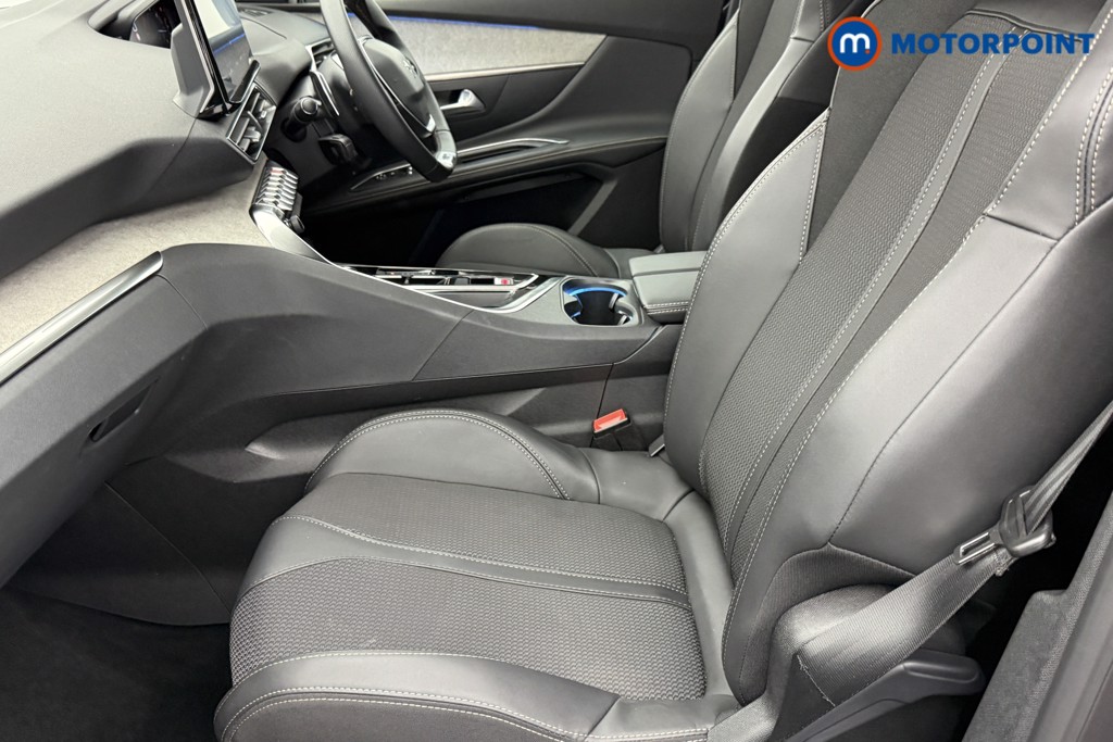 Peugeot 5008 GT Automatic Diesel SUV - Stock Number (1563230) - 21st supplementary image