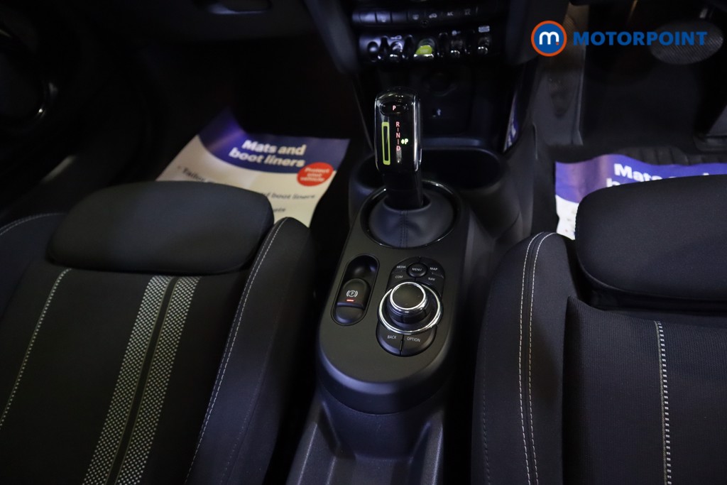 Mini Hatchback Cooper S Level 1 Automatic Electric Hatchback - Stock Number (1563305) - 6th supplementary image