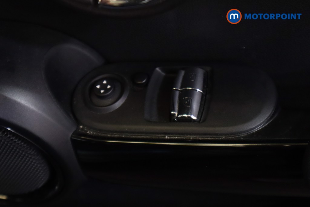 Mini Hatchback Cooper S Level 1 Automatic Electric Hatchback - Stock Number (1563305) - 9th supplementary image