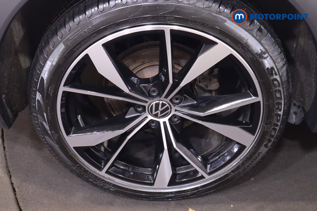 Volkswagen Tiguan R-Line Automatic Petrol SUV - Stock Number (1563464) - 17th supplementary image