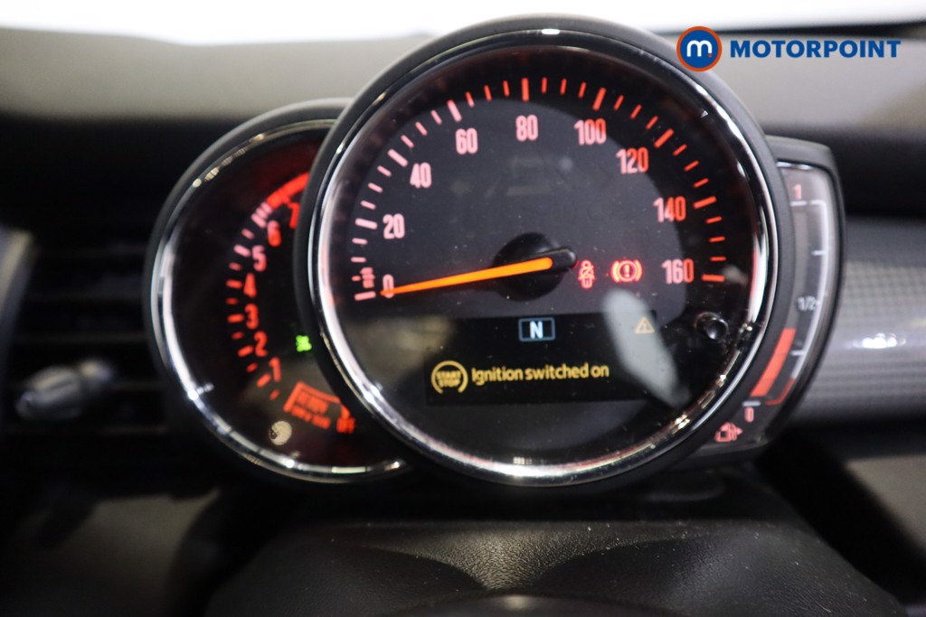 Mini Hatchback Cooper Sport Manual Petrol Hatchback - Stock Number (1563472) - 4th supplementary image