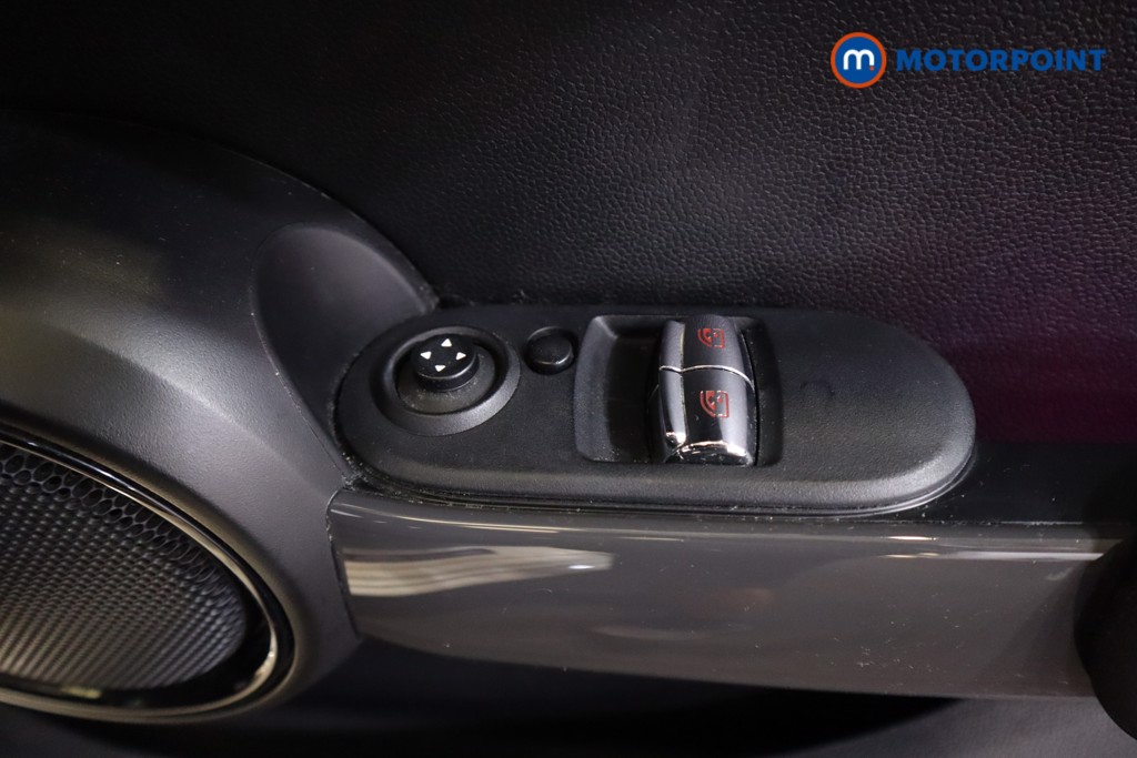 Mini Hatchback Cooper Sport Manual Petrol Hatchback - Stock Number (1563472) - 7th supplementary image