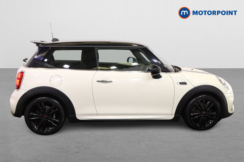 Mini Hatchback Cooper Sport Manual Petrol Hatchback - Stock Number (1563472) - Drivers side