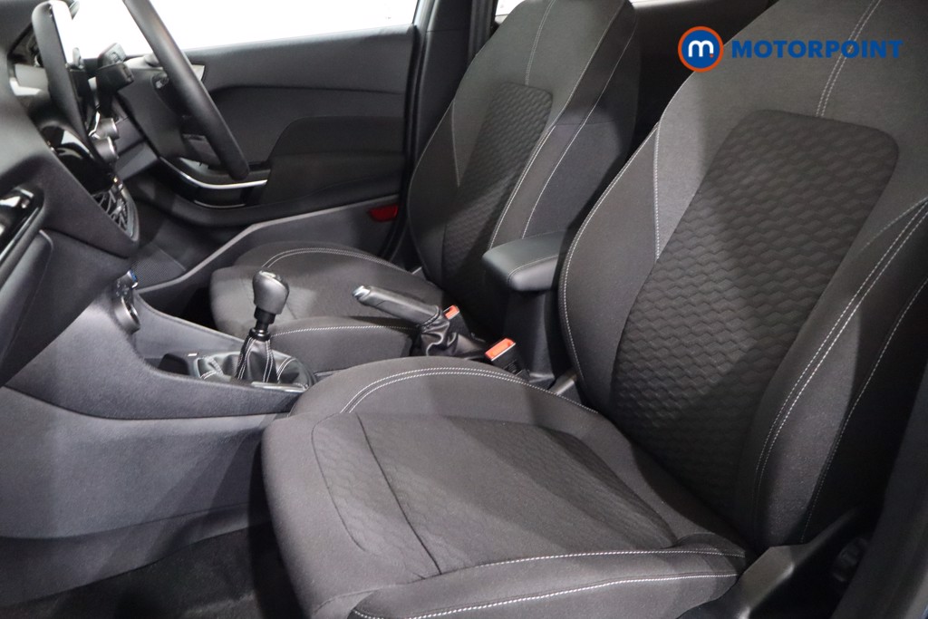 Ford Fiesta Titanium Manual Petrol-Electric Hybrid Hatchback - Stock Number (1563493) - 4th supplementary image