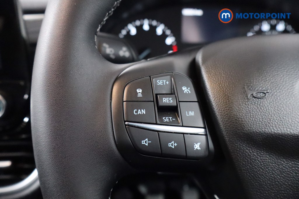 Ford Fiesta Titanium Manual Petrol-Electric Hybrid Hatchback - Stock Number (1563493) - 7th supplementary image
