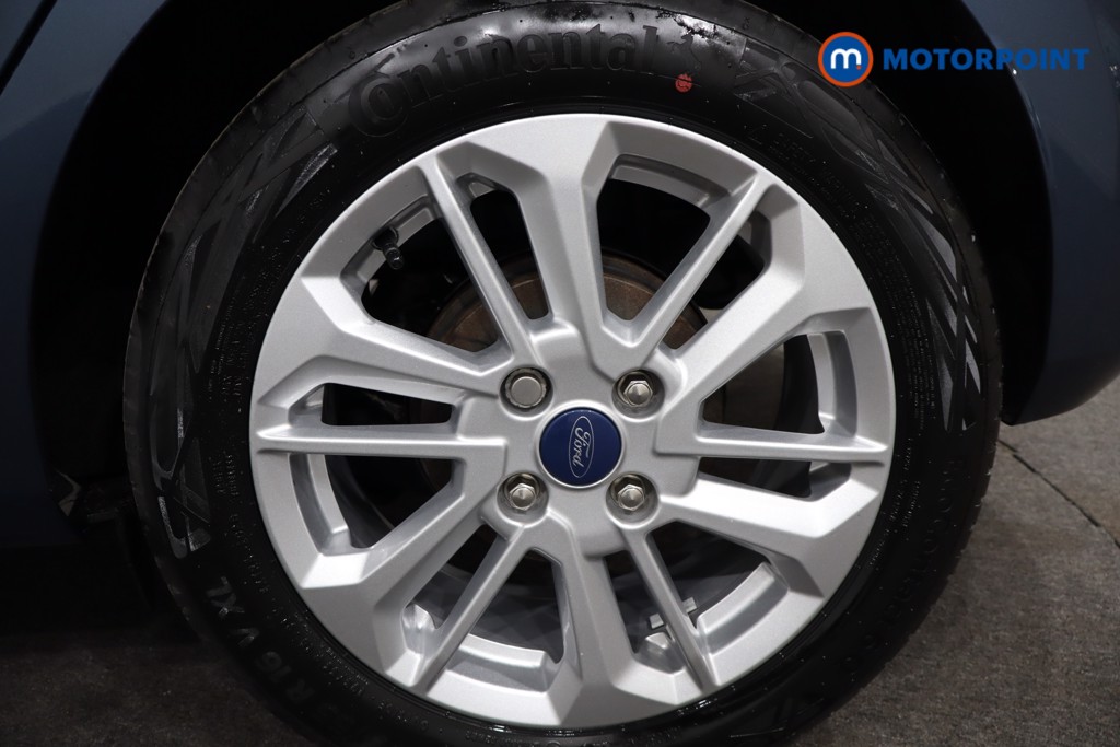 Ford Fiesta Titanium Manual Petrol-Electric Hybrid Hatchback - Stock Number (1563493) - 12th supplementary image