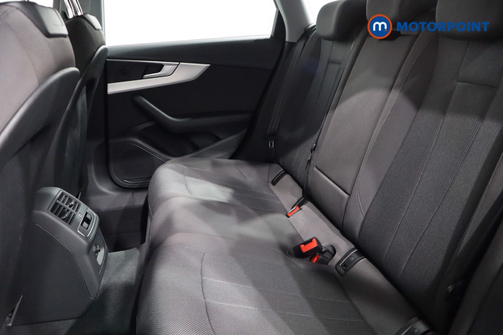 Audi A4 Technik Automatic Petrol Estate - Stock Number (1563547) - 5th supplementary image