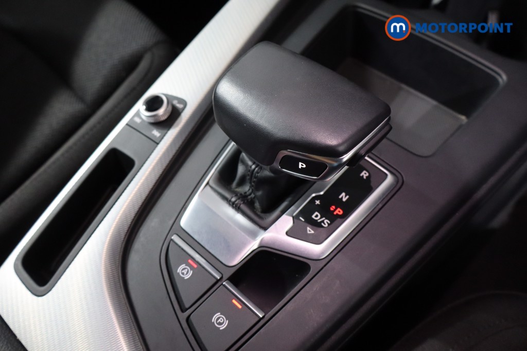 Audi A4 Technik Automatic Petrol Estate - Stock Number (1563547) - 14th supplementary image