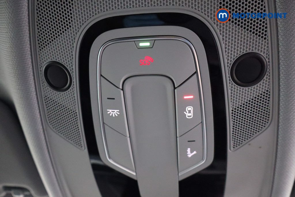 Audi A4 Technik Automatic Petrol Estate - Stock Number (1563547) - 20th supplementary image