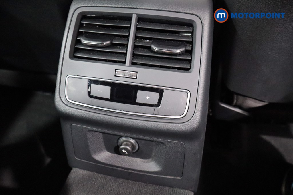 Audi A4 Technik Automatic Petrol Estate - Stock Number (1563547) - 25th supplementary image