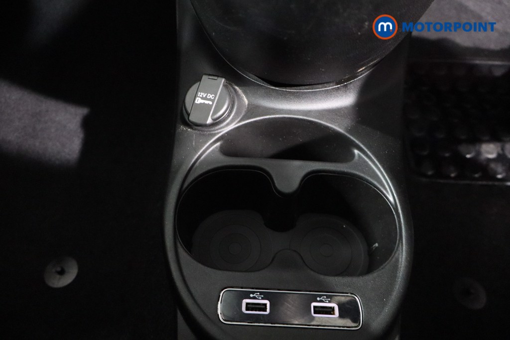 Fiat 500 1.0 Mild Hybrid 3Dr Manual Petrol-Electric Hybrid Hatchback - Stock Number (1557038) - 17th supplementary image