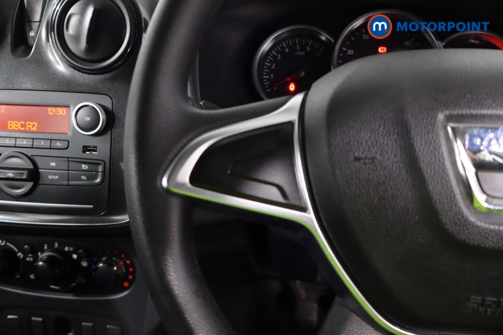 Dacia Sandero Stepway Essential Manual Diesel Hatchback - Stock Number (1561468) - 7th supplementary image