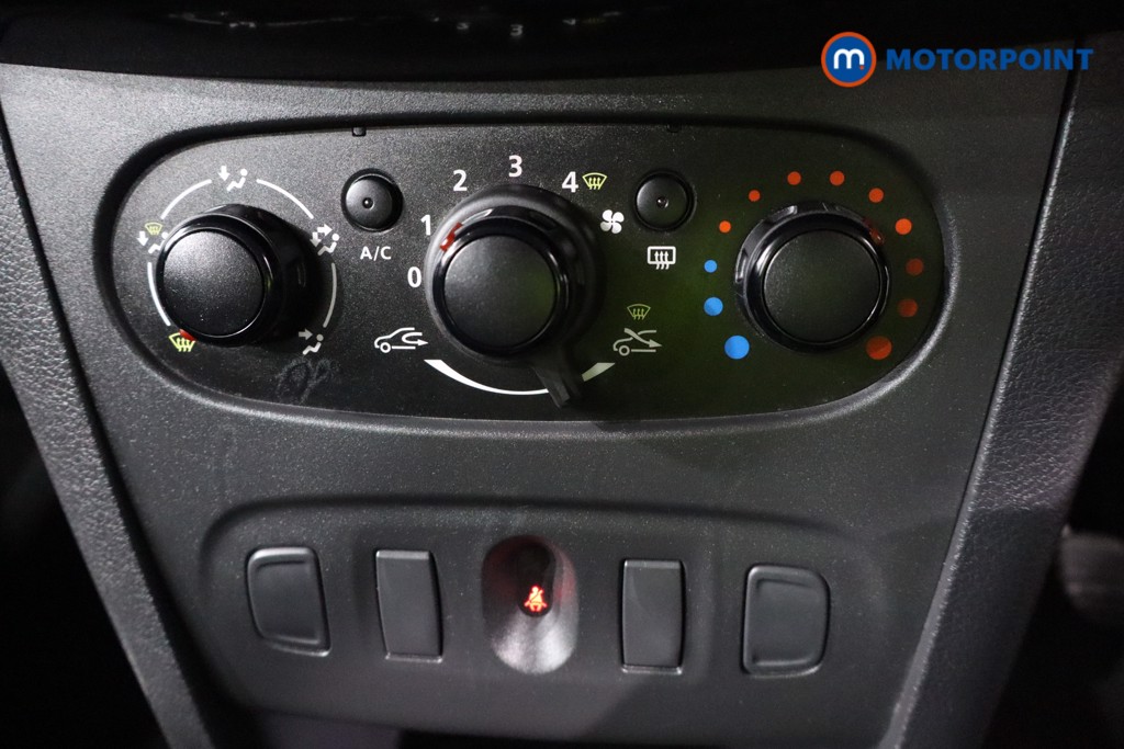 Dacia Sandero Stepway Essential Manual Diesel Hatchback - Stock Number (1561468) - 15th supplementary image
