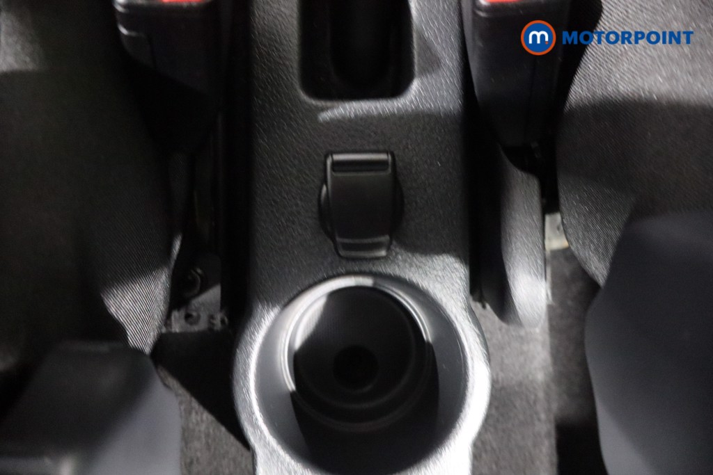 Dacia Sandero Stepway Essential Manual Diesel Hatchback - Stock Number (1561468) - 19th supplementary image