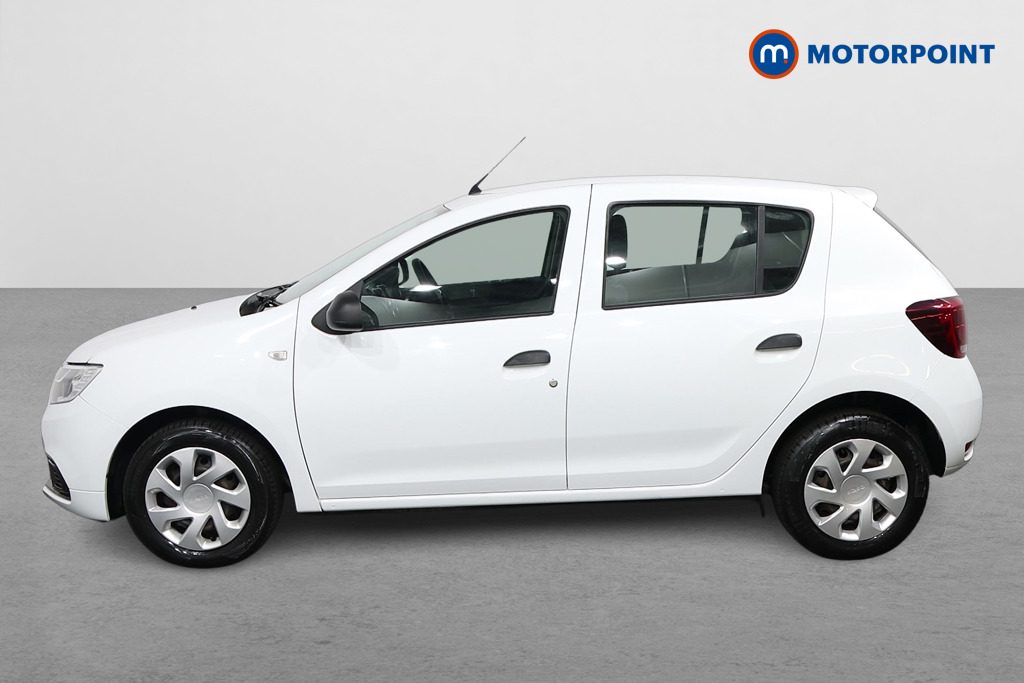 Dacia Sandero Stepway Essential Manual Diesel Hatchback - Stock Number (1561468) - Passenger side
