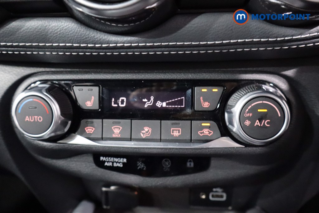 Nissan Juke Tekna Automatic Petrol SUV - Stock Number (1562020) - 17th supplementary image