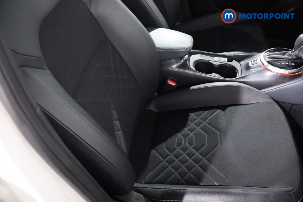Nissan Juke Tekna Automatic Petrol SUV - Stock Number (1562020) - 26th supplementary image