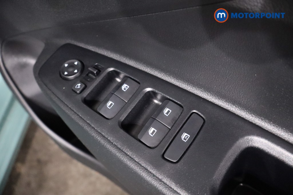 Hyundai I10 Premium Automatic Petrol Hatchback - Stock Number (1562155) - 23rd supplementary image