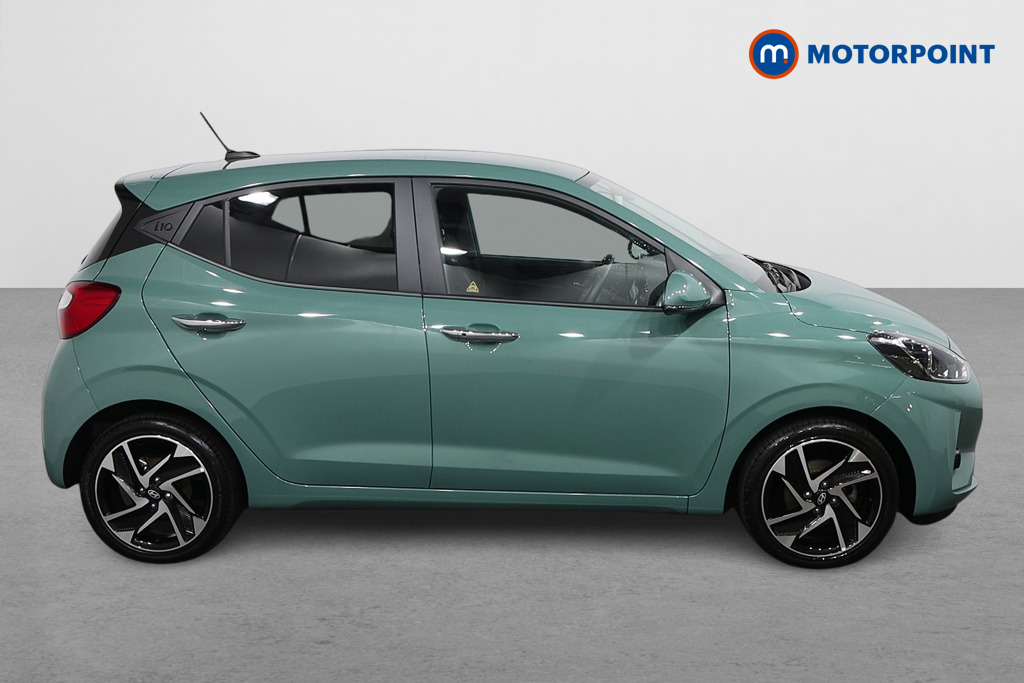 Hyundai I10 Premium Automatic Petrol Hatchback - Stock Number (1562155) - Drivers side
