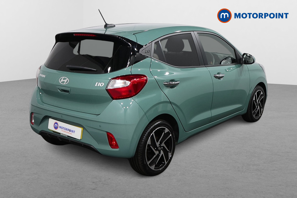 Hyundai I10 Premium Automatic Petrol Hatchback - Stock Number (1562155) - Drivers side rear corner