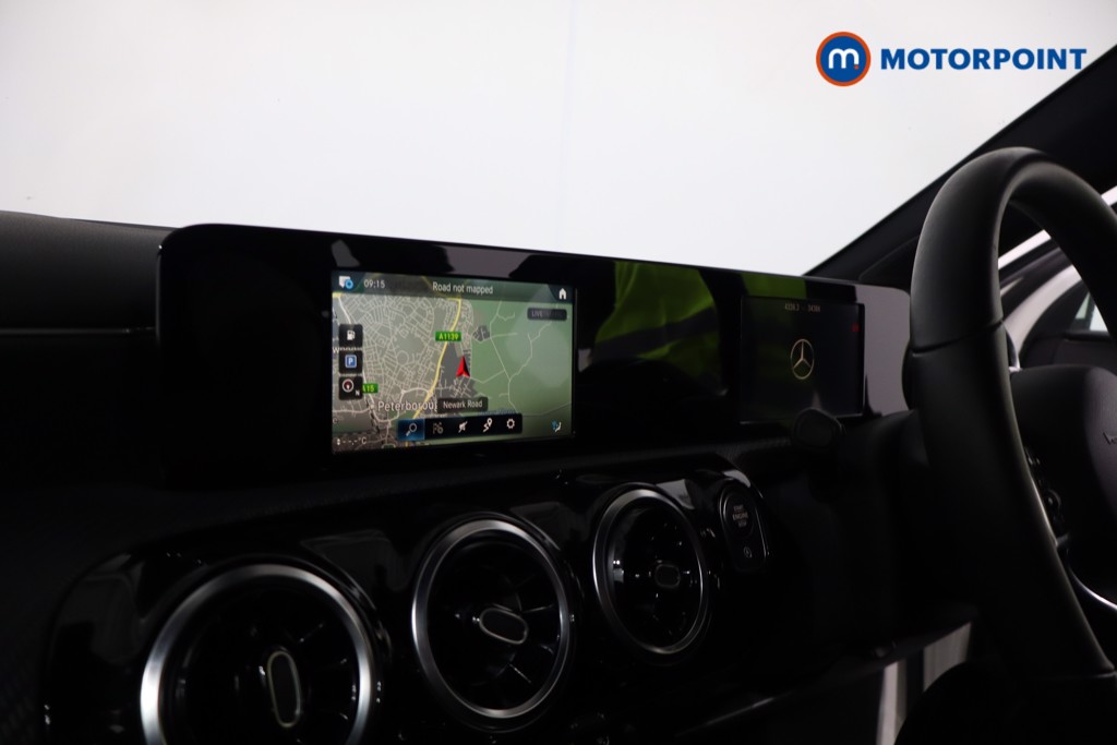 Mercedes-Benz A Class SE Manual Petrol Hatchback - Stock Number (1562188) - 16th supplementary image
