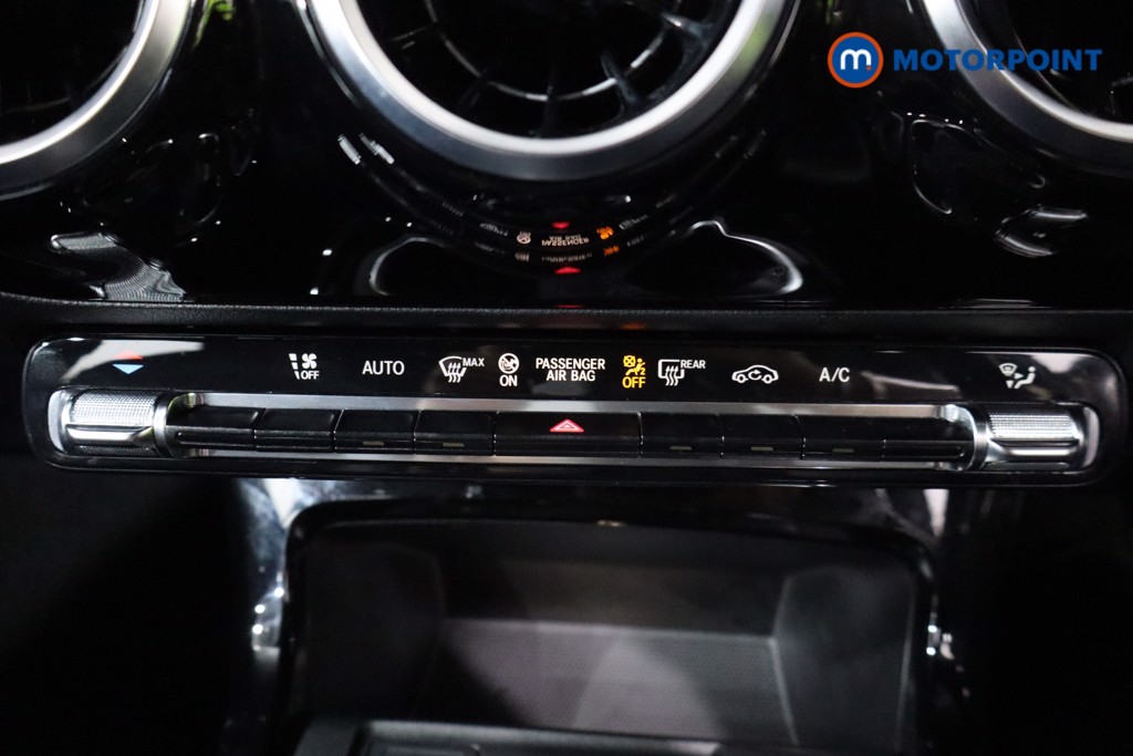 Mercedes-Benz A Class SE Manual Petrol Hatchback - Stock Number (1562188) - 17th supplementary image