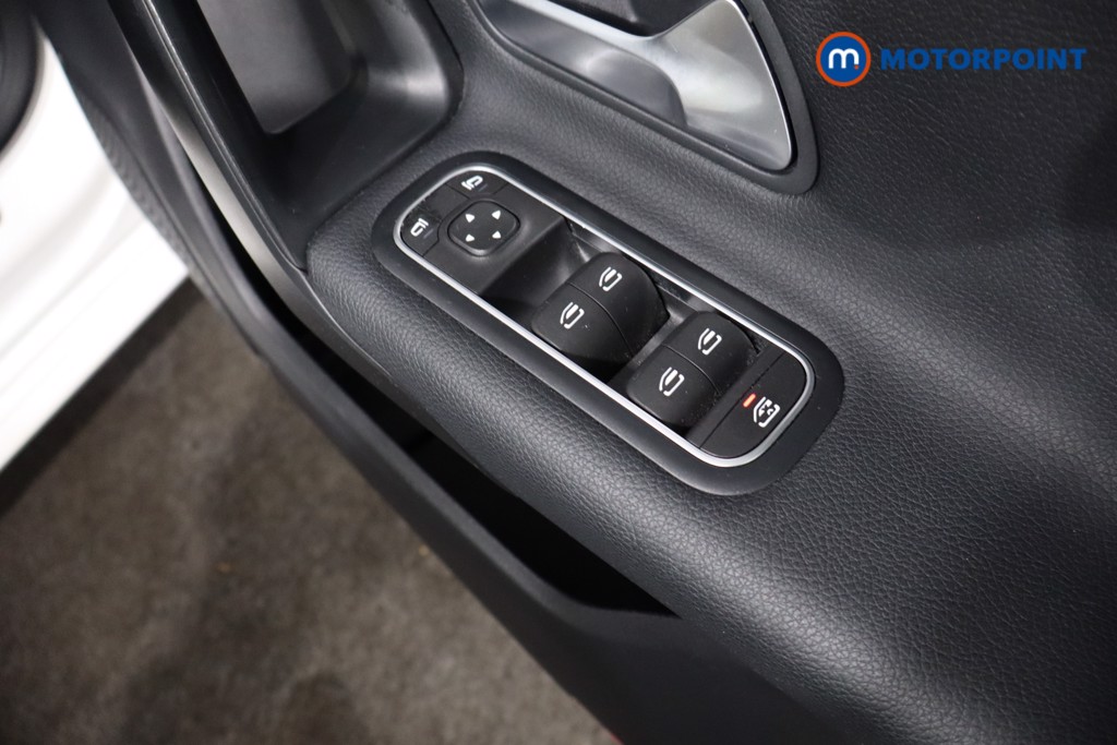 Mercedes-Benz A Class SE Manual Petrol Hatchback - Stock Number (1562188) - 24th supplementary image
