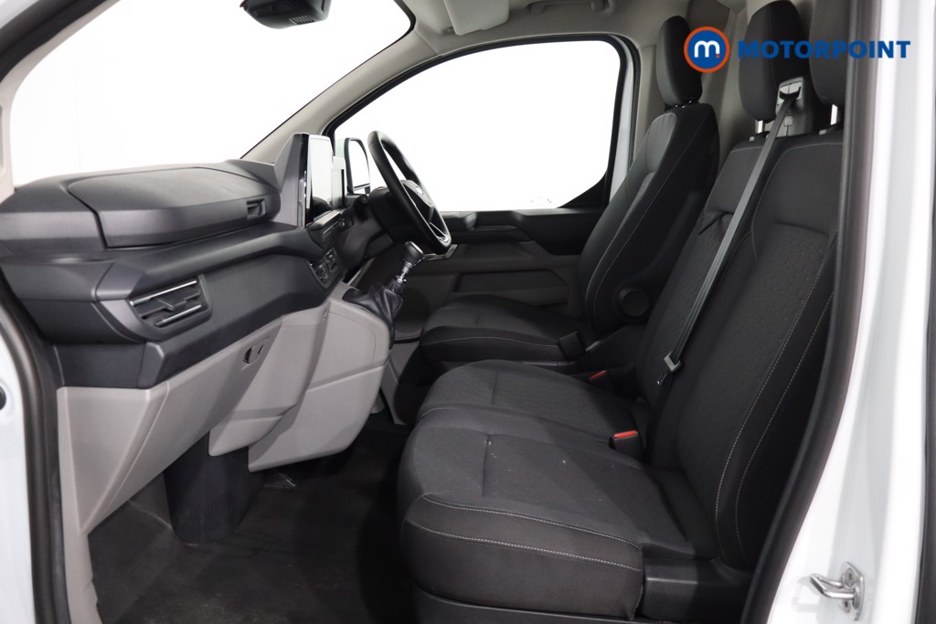 Ford Transit Custom Limited Manual Diesel Panel Van - Stock Number (1556940) - 4th supplementary image
