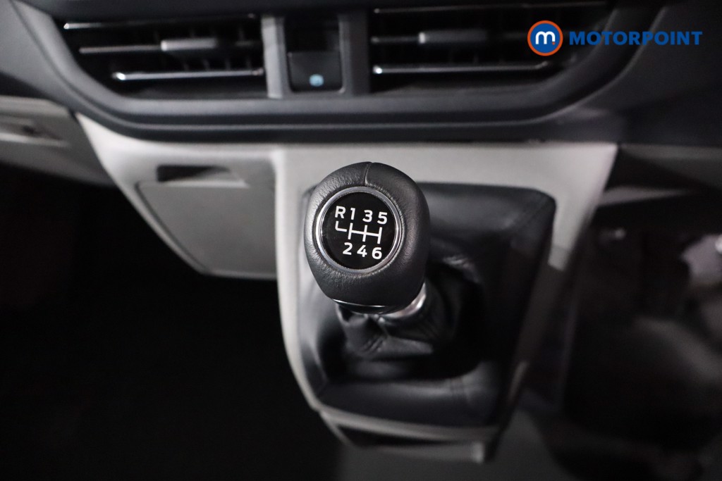 Ford Transit Custom Limited Manual Diesel Panel Van - Stock Number (1556940) - 16th supplementary image