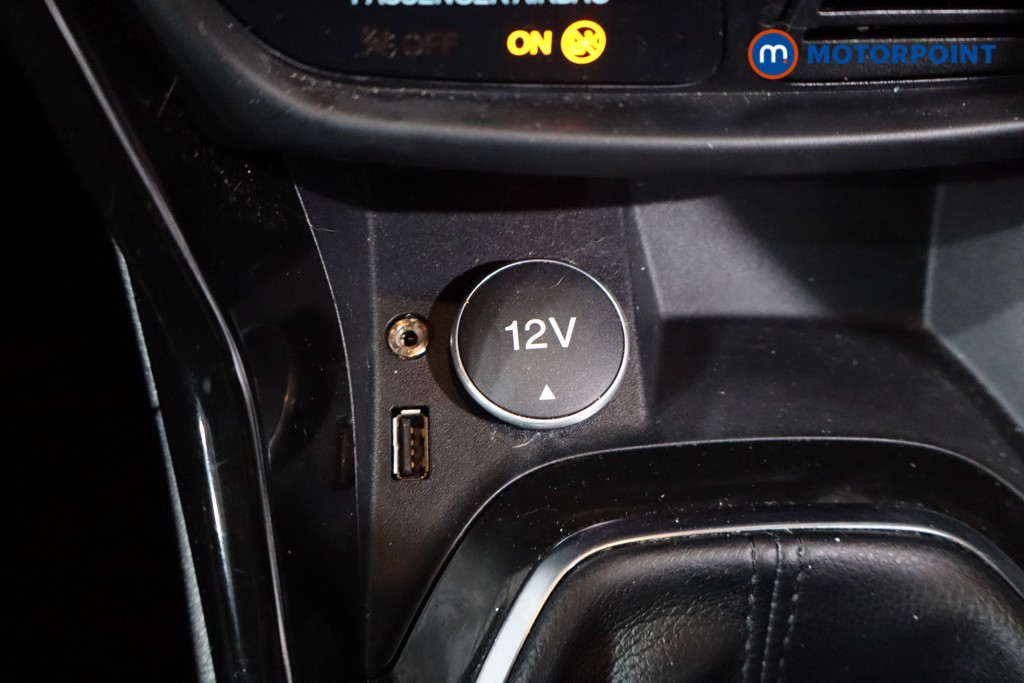 Ford B-Max Zetec Manual Petrol People Carrier - Stock Number (1559670) - 17th supplementary image