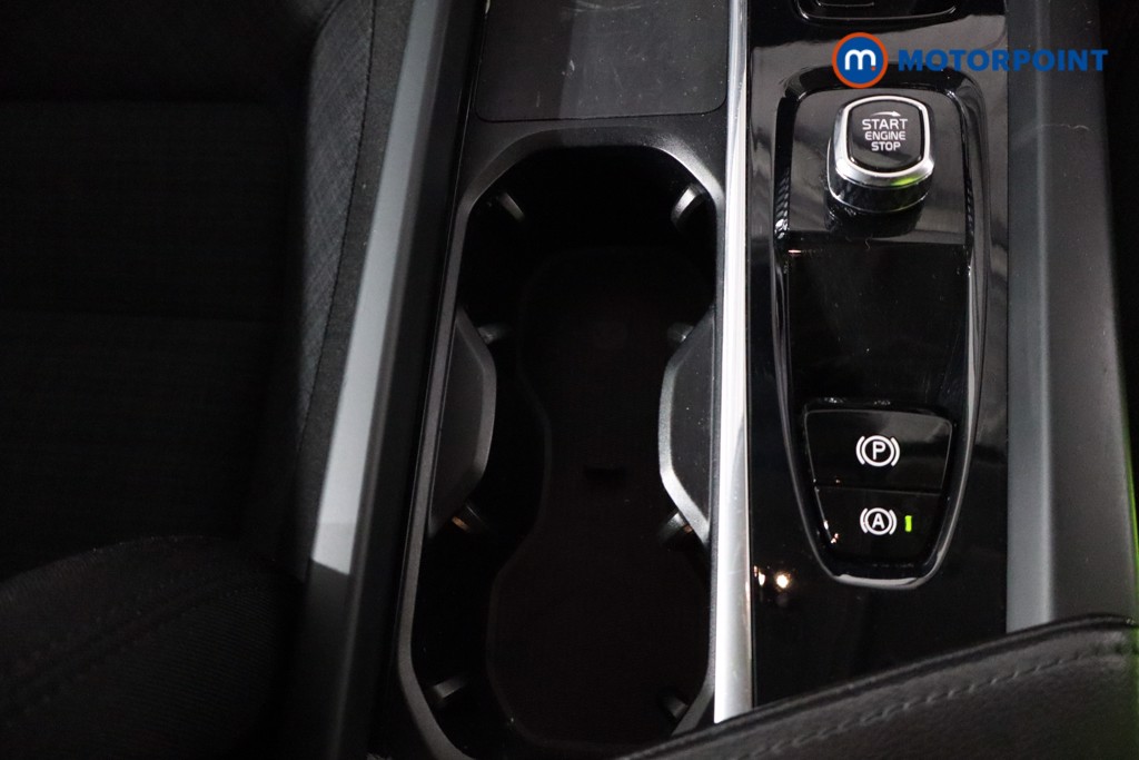 Volvo V60 Core Automatic Petrol Estate - Stock Number (1560351) - 16th supplementary image