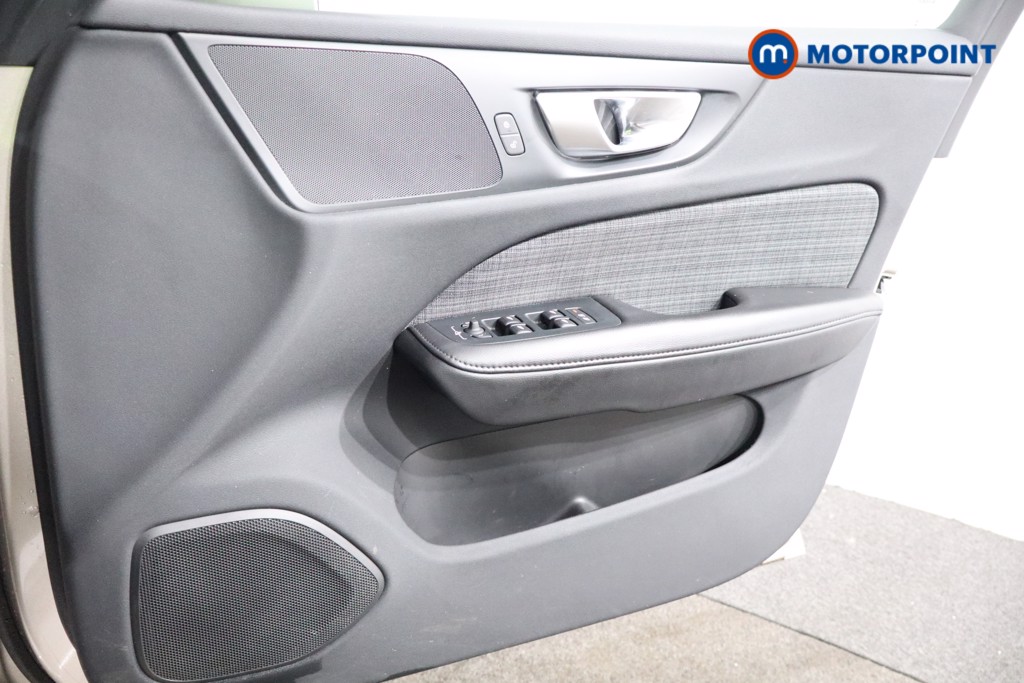 Volvo V60 Core Automatic Petrol Estate - Stock Number (1560351) - 19th supplementary image