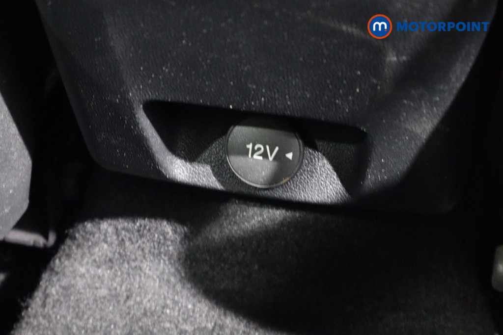 Ford Focus Titanium X Automatic Petrol Estate - Stock Number (1561543) - 13th supplementary image
